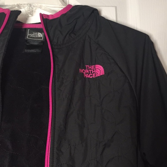 Girls’ North Face Jacket - Picture 2 of 8